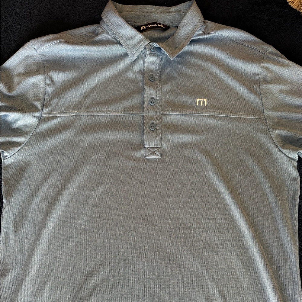 Light blue Travis Mathew Lg Excellent